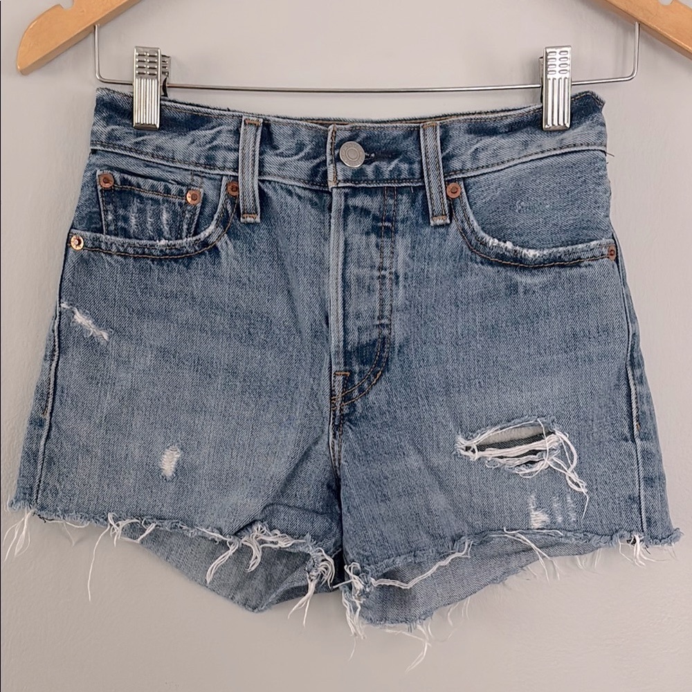 Aritzia Levi's Blue Jean Shorts Distressed Vintage Style
